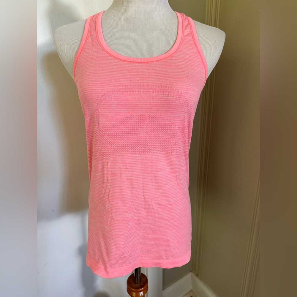 Lululemon neon pink Swiftly Tech tank Sz 8